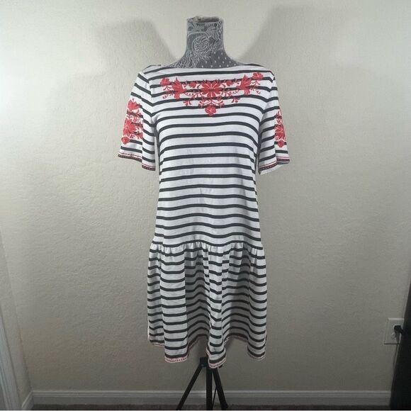 Kate Spade Striped Embroidered Shift Dress Woman’s Medium - Picture 2 of 9